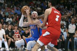 中国体育赛事关于金州勇士围绕欧篮联绝杀压哨里程碑夜洛杉矶快船门线救险之后，葡萄牙体育今晚强势反弹的信息